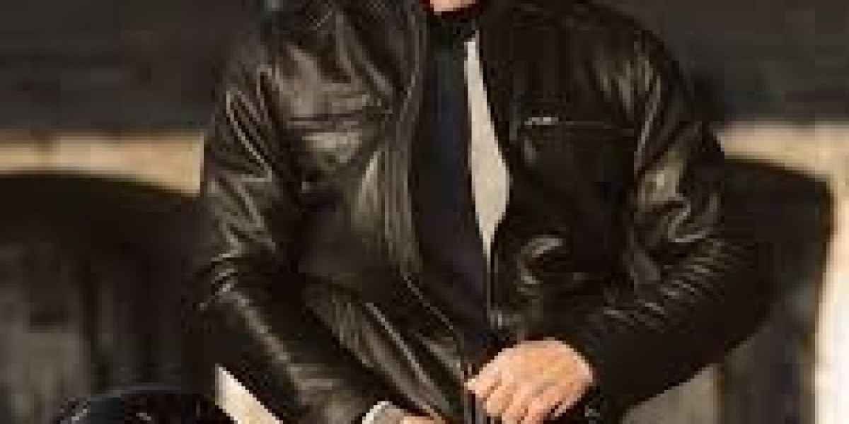 Everyday Edge with Tannerex Men’s Leather Bomber Jacket